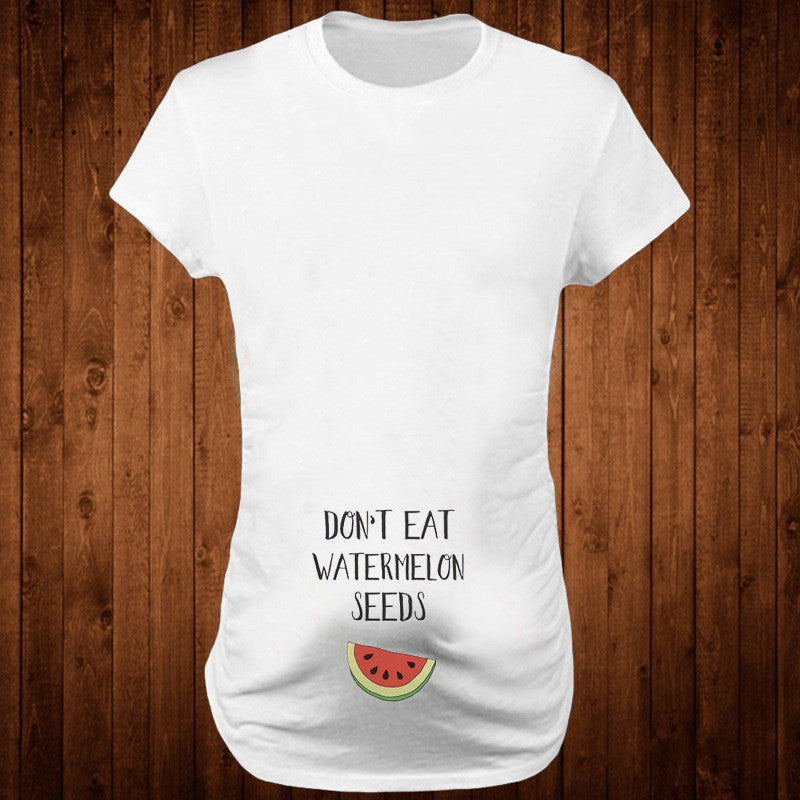 T-shirt de grossesse slim fit avec une lettre amusante « Mama mood on »