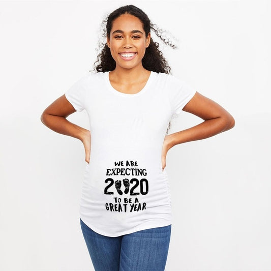 T-shirt de grossesse slim fit avec une lettre amusante « Mama mood on »