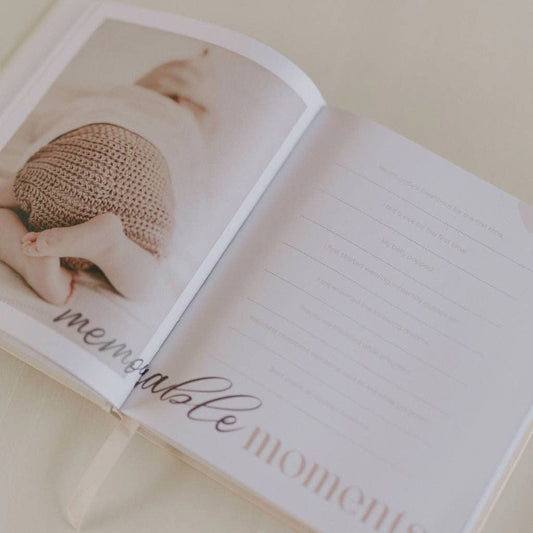 Le journal de grossesse — Un souvenir pour chaque future maman